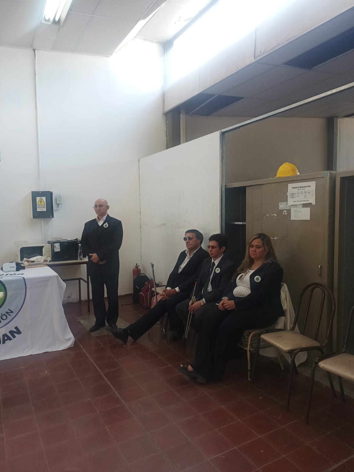 Haga click en la imágen para verla ampliada