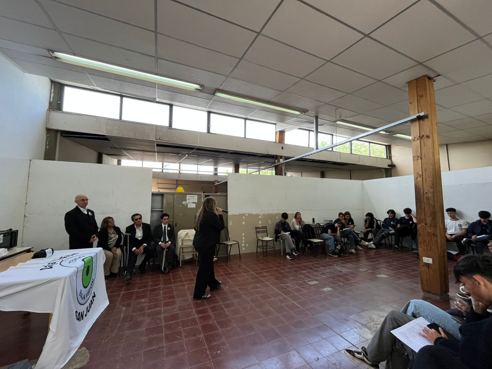 Haga click en la imágen para verla ampliada